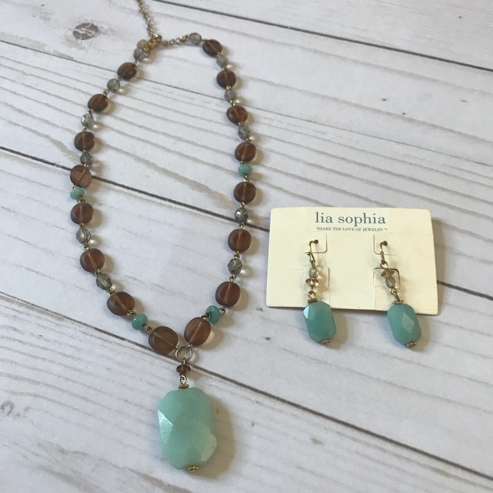 Necklace with matching earrings